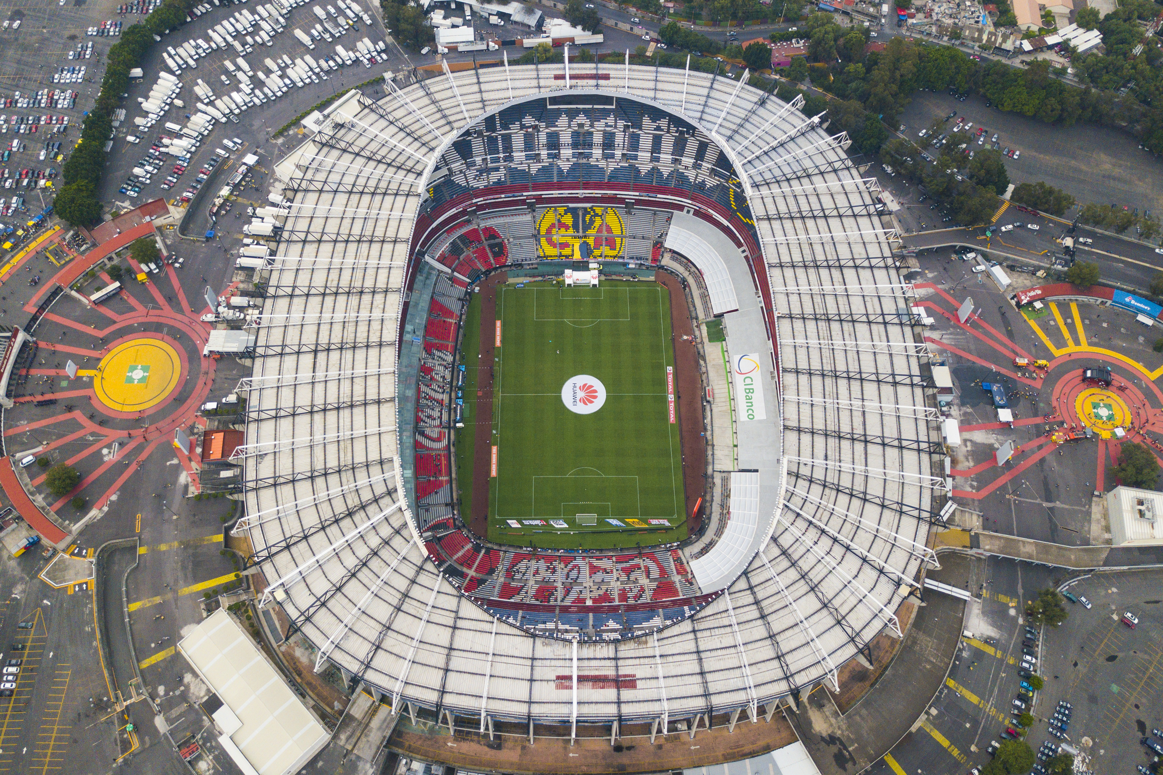 Estadio Azteca en sus inicios